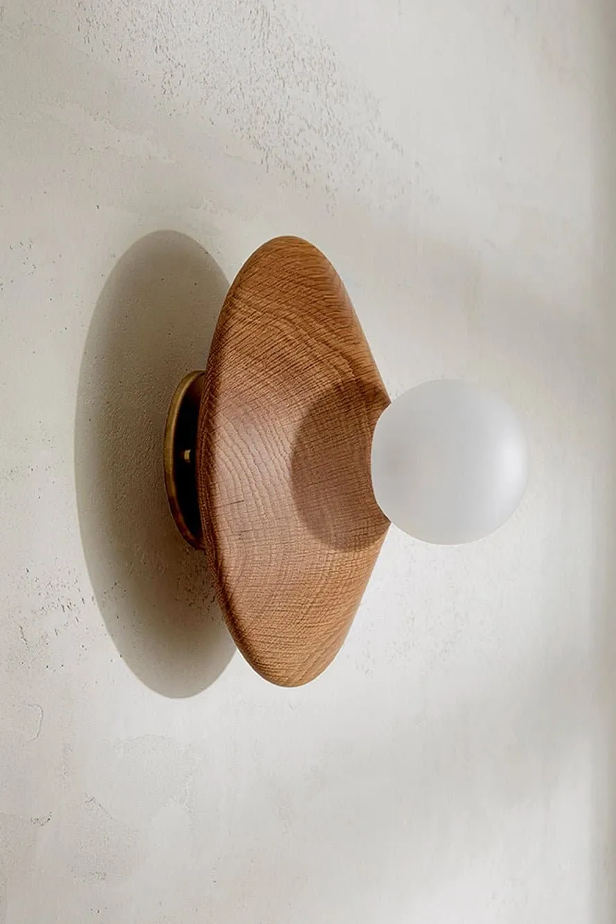 Bright Beads Disc Wall Light